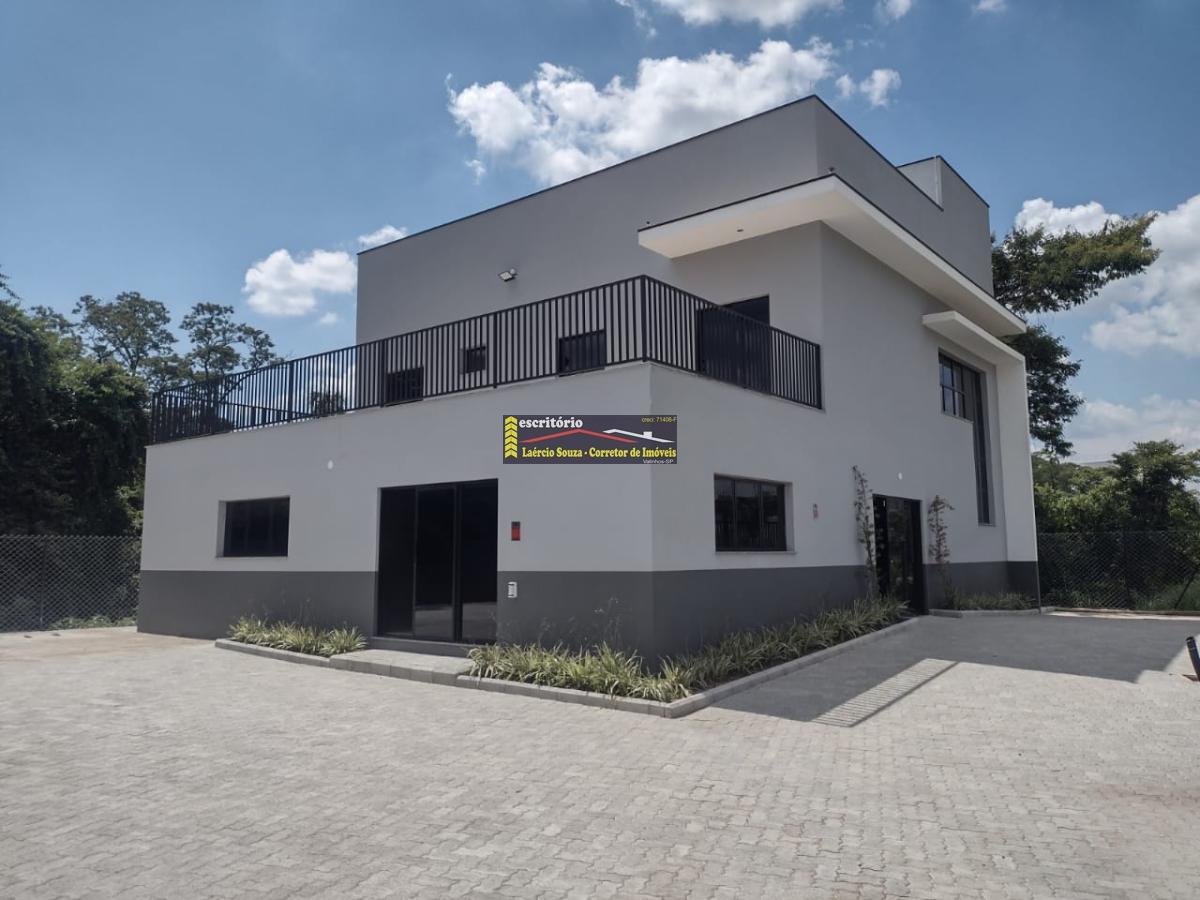 Galpão à Venda em Jundiaí SP, 2666m² terreno, 1387m² área - R$ 8 milhões